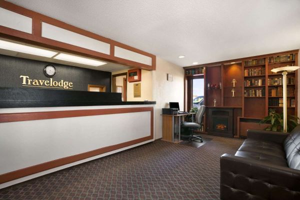 Travelodge Inn and Suites Muscatine